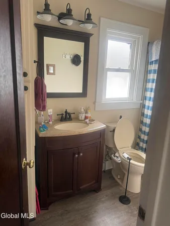 $2,800 | 30 Cardinal Avenue, Albany, NY 12208