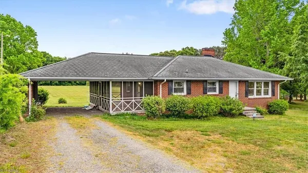 $209,000 | 5860 Highway 49, Liberty, NC 27298