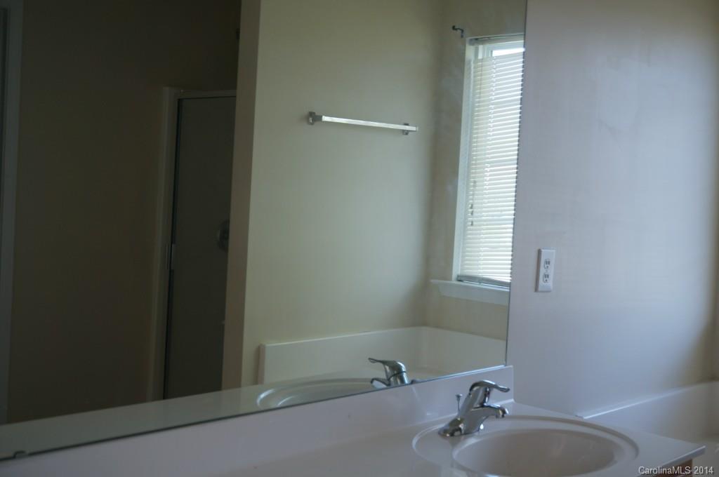 13517 Armour Ridge Drive Charlotte, NC 28273 - Photo 6 of 11