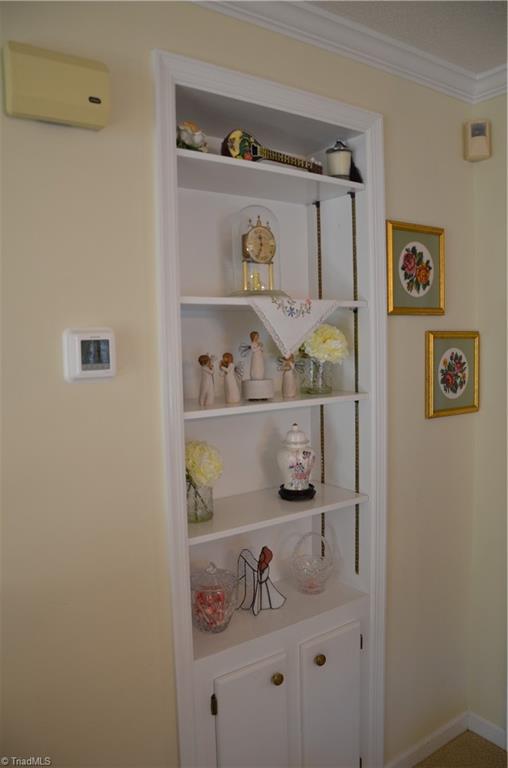 1611 Ternberry Road High Point, NC 27262 - Photo 5 of 11 Built In Shelving is beautiful
