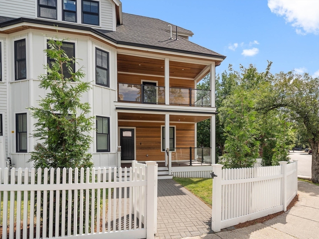 177 Thorndike Street, Unit 1 Brookline, MA 02446 - Photo 1 of 42