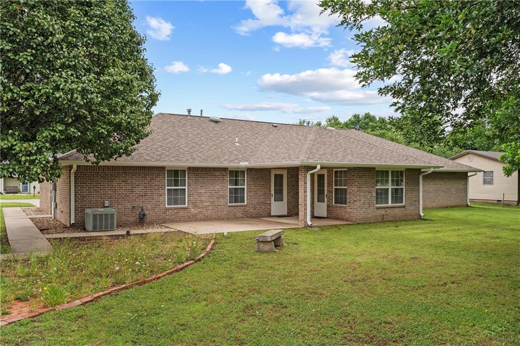1006 South Ridgeway Street Caney, KS 67333 - Photo 27 of 29