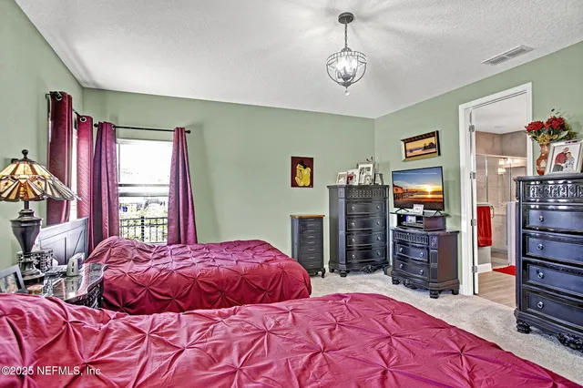 $500,000 | 75077 Pondside Lane, Yulee, FL 32097