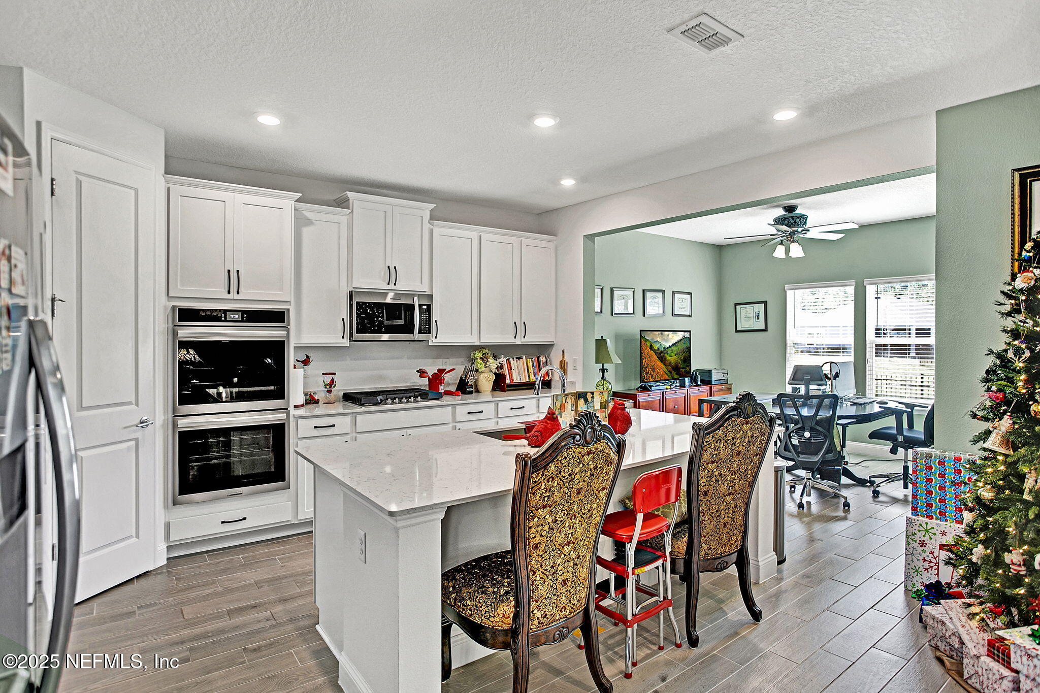 75077 Pondside Lane Yulee, FL 32097 - Photo 2 of 29 20-web-or-mls-IMG_0096