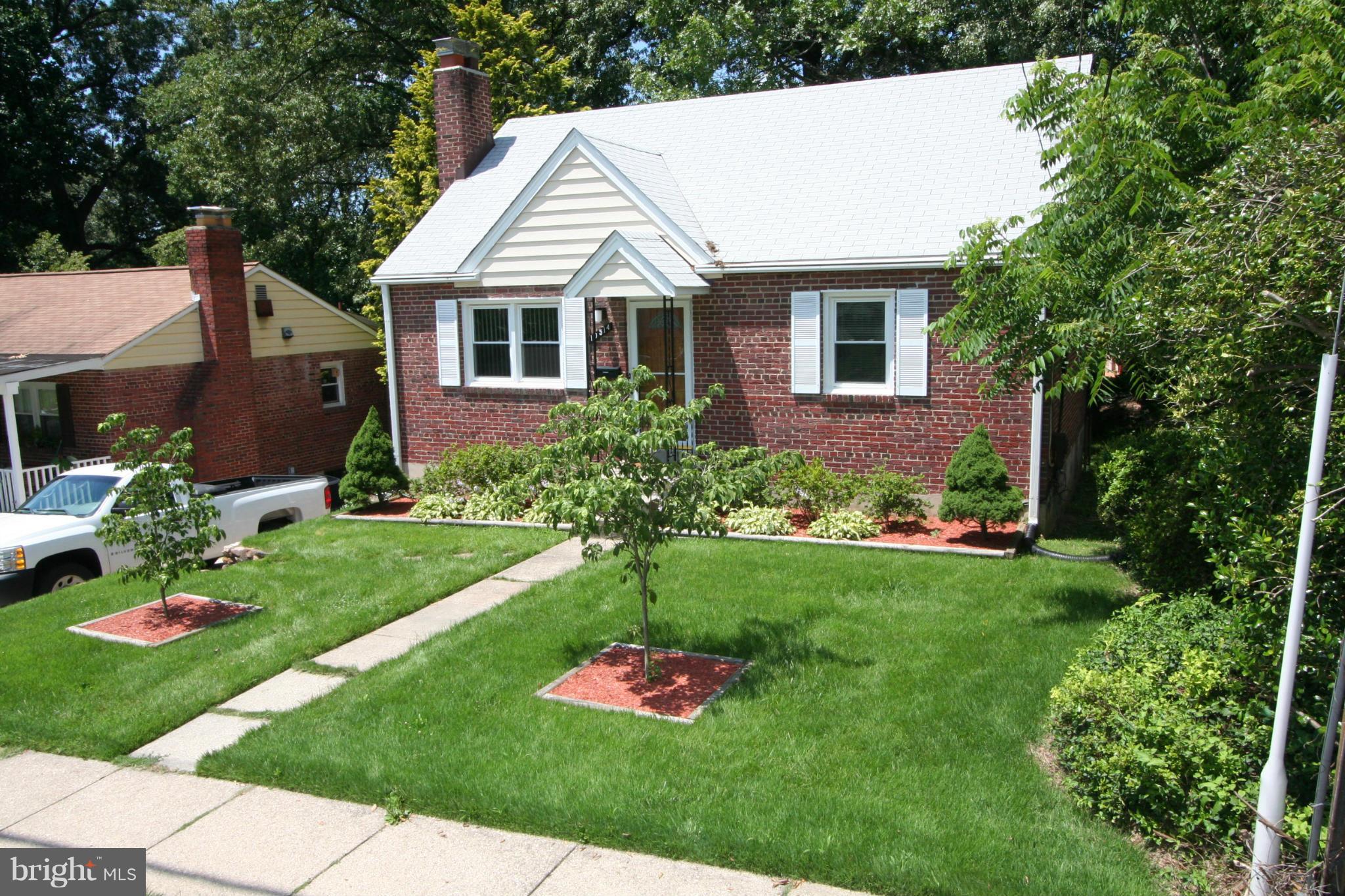 10514 Inwood Avenue Silver Spring, MD 20902 - Photo 1 of 30 Exterior (Front)