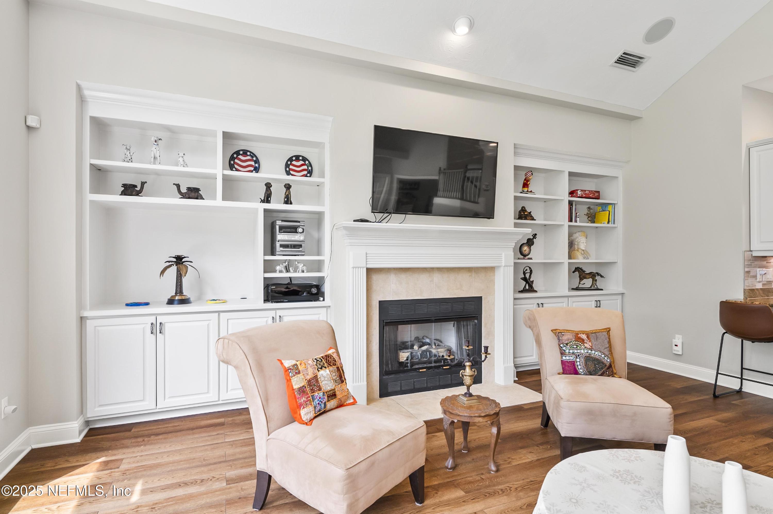 649 Treehouse Circle St. Augustine, FL 32095 - Photo 19 of 207 Built-ins