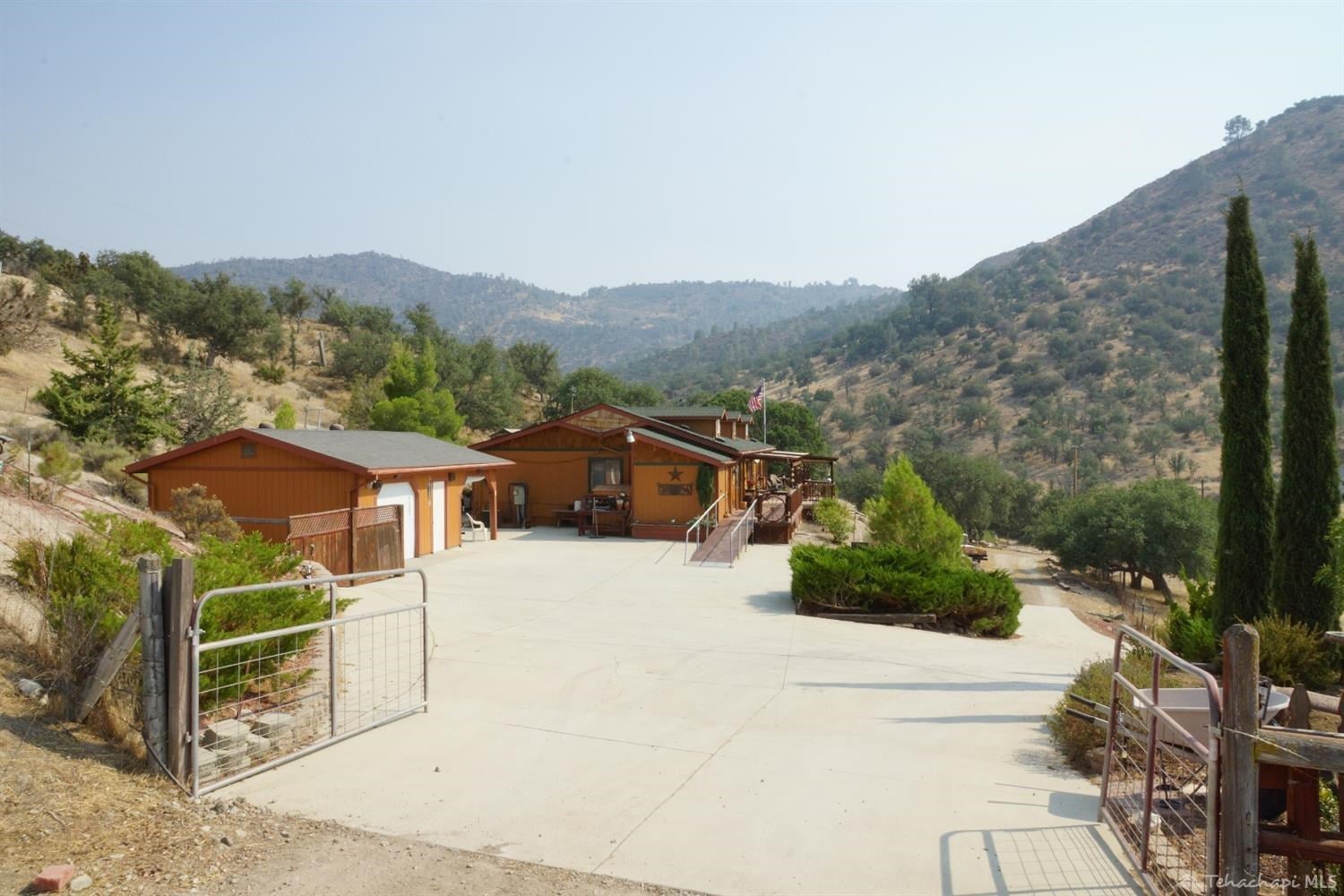 33328 Little Valley Road Caliente, CA 93518 - Photo 20 of 24 Gallery Image 20