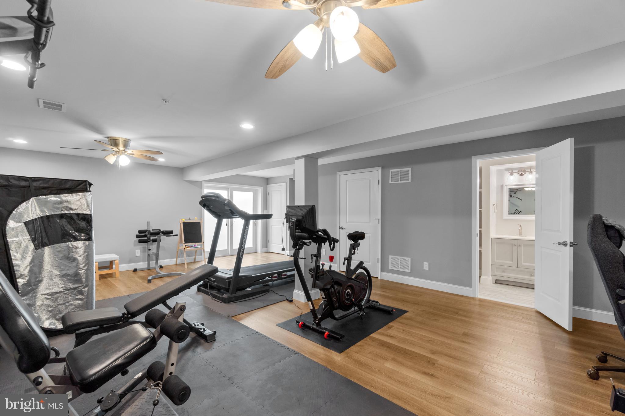359 Stillwater Road Essex, MD 21221 - Photo 33 of 45 Gallery Image 33