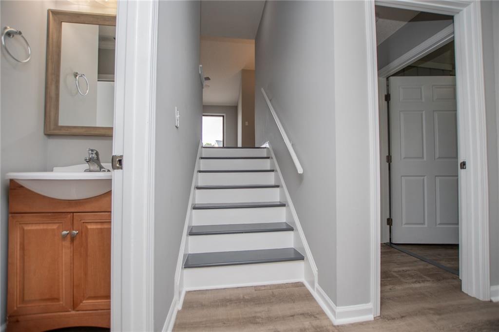 325 Berry Court Villa Rica, GA 30180 - Photo 9 of 49