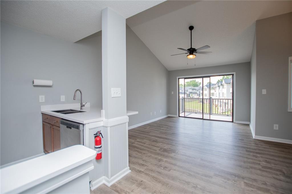 325 Berry Court Villa Rica, GA 30180 - Photo 10 of 49