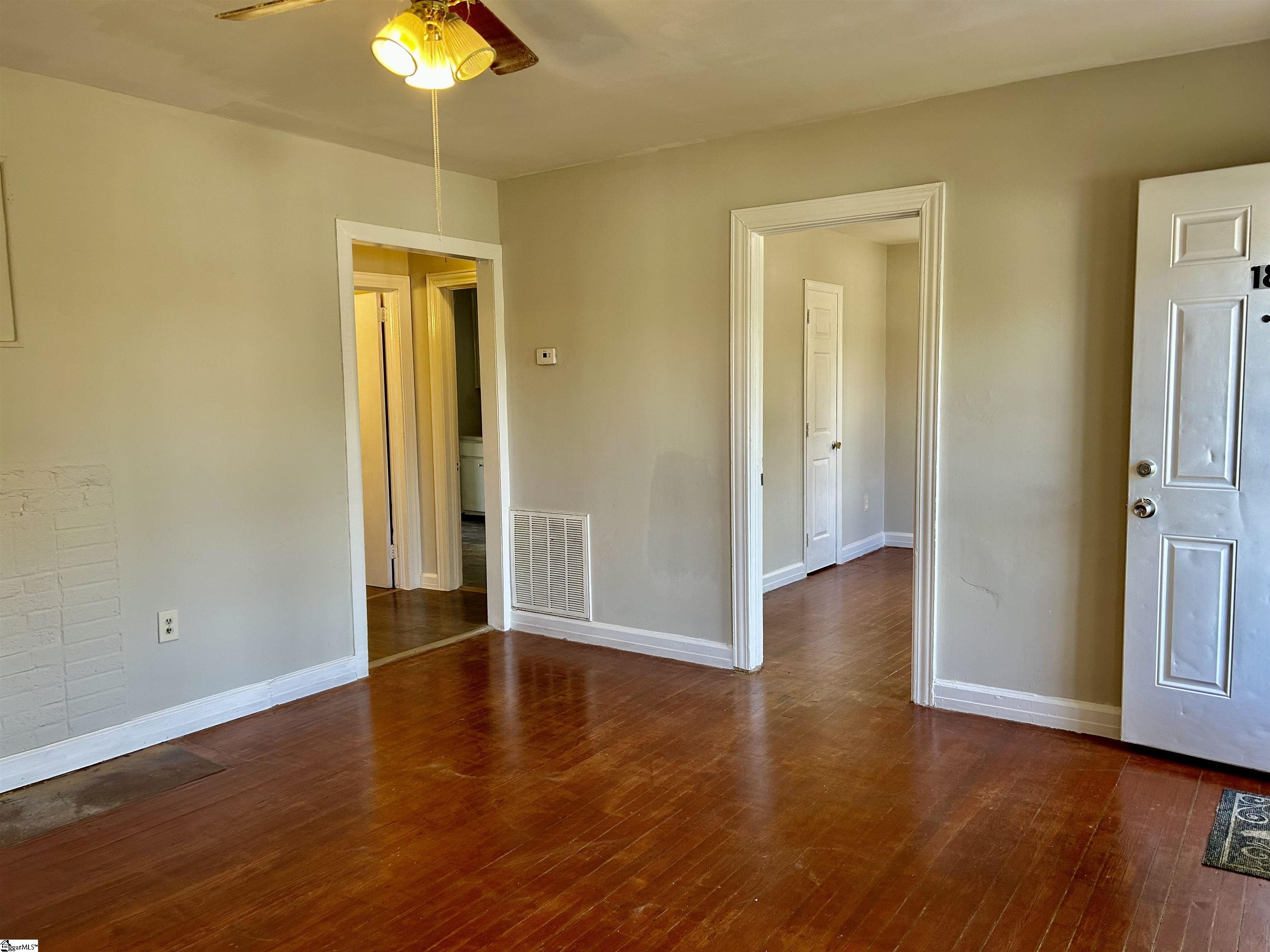 181 Sumter Street Anderson, SC 29621 - Photo 4 of 17 Gallery Image 4