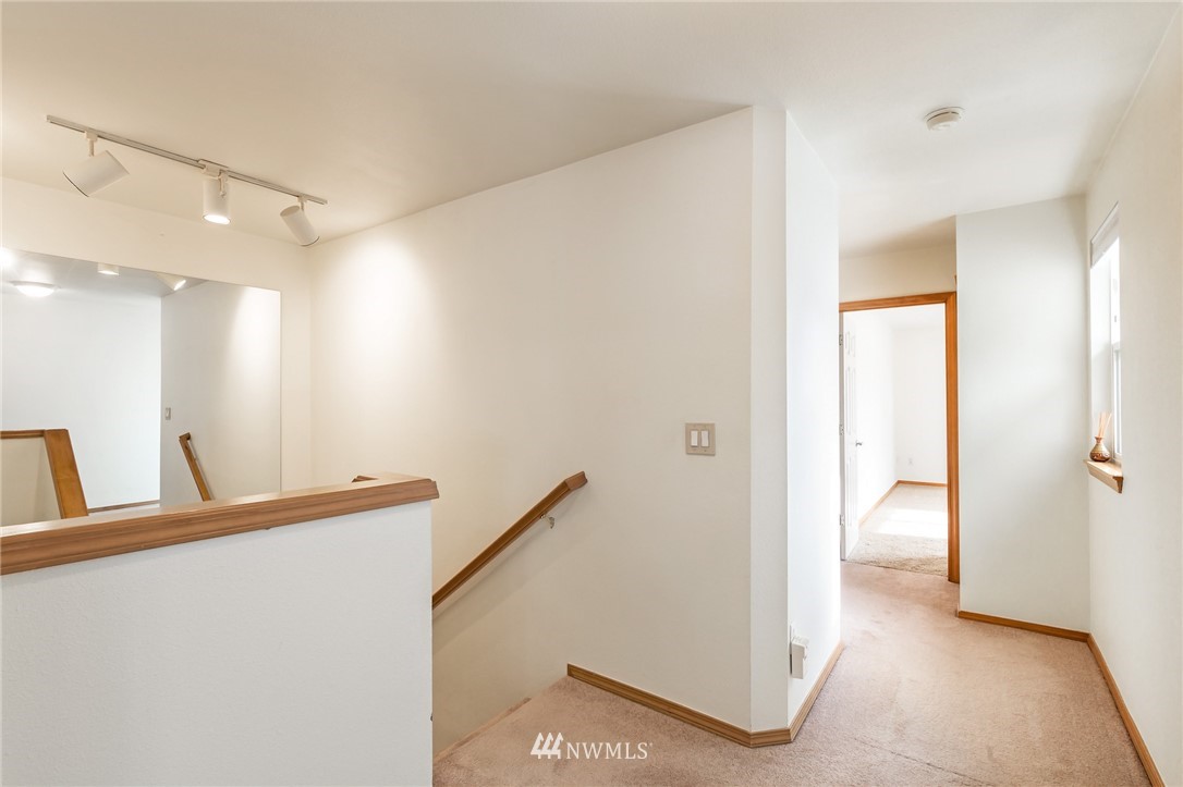 18706 22nd Drive Southeast Bothell, WA 98012 - Photo 16 of 17 Gallery Image 16