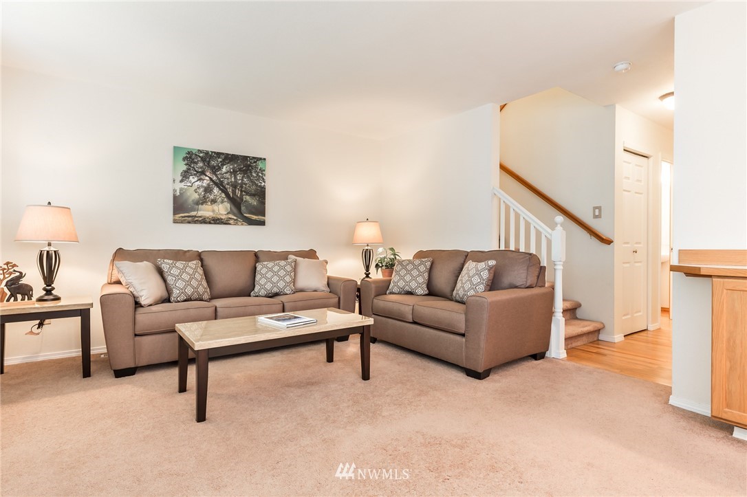 18706 22nd Drive Southeast Bothell, WA 98012 - Photo 6 of 17 Gallery Image 6