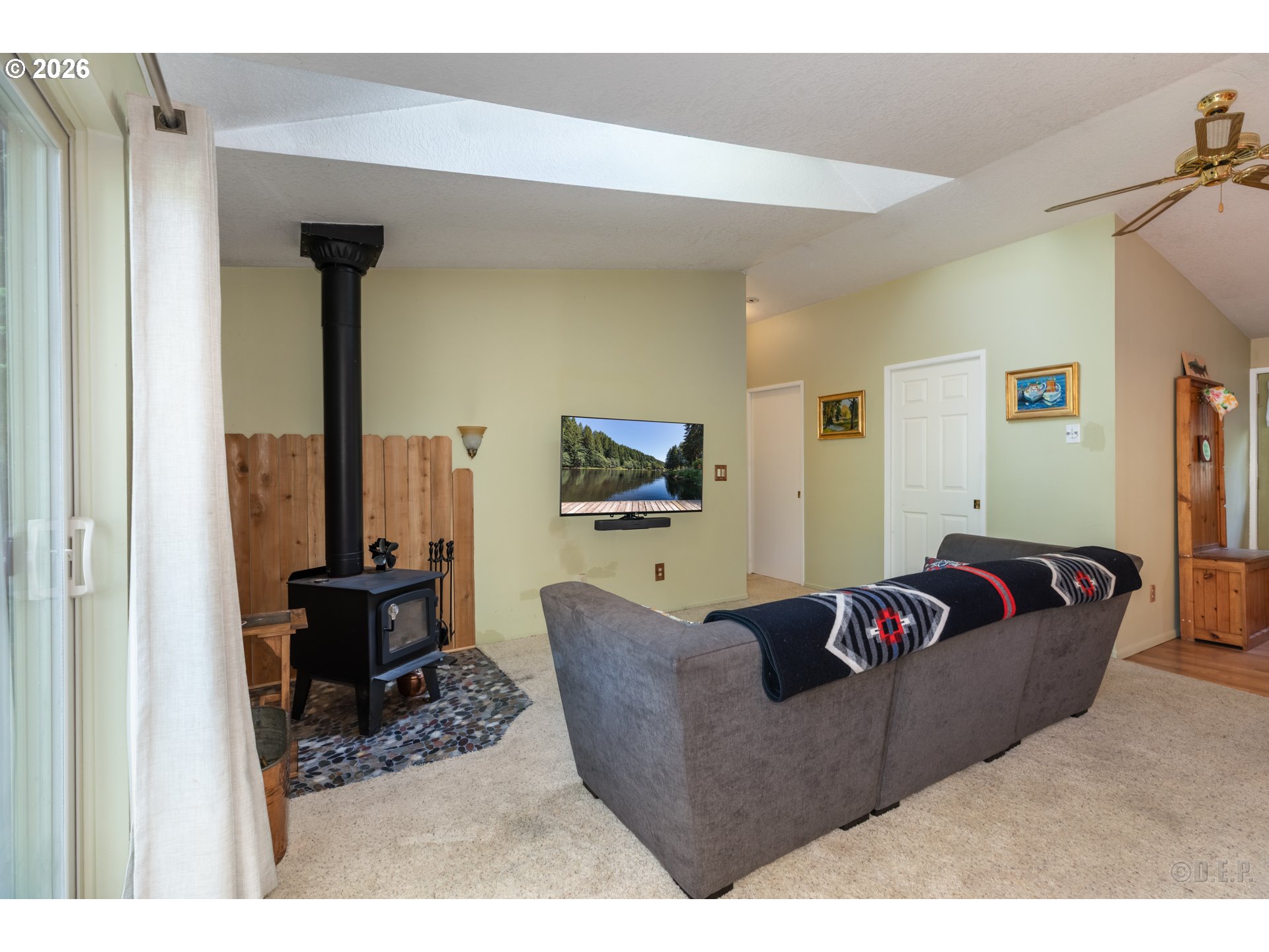 10265 Ridge View Terrace Birkenfeld, OR 97016 - Photo 3 of 30