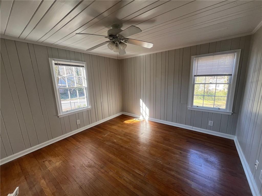 2254 North Shallowford Road Atlanta, GA 30341 - Photo 3 of 8