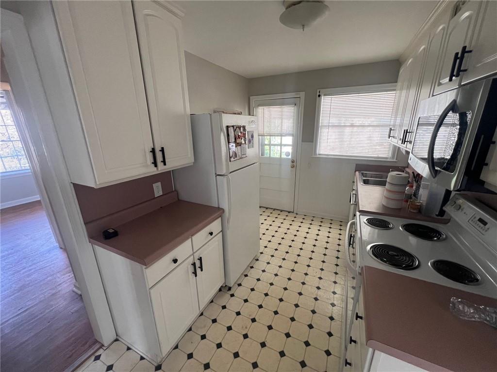 2254 North Shallowford Road Atlanta, GA 30341 - Photo 7 of 8