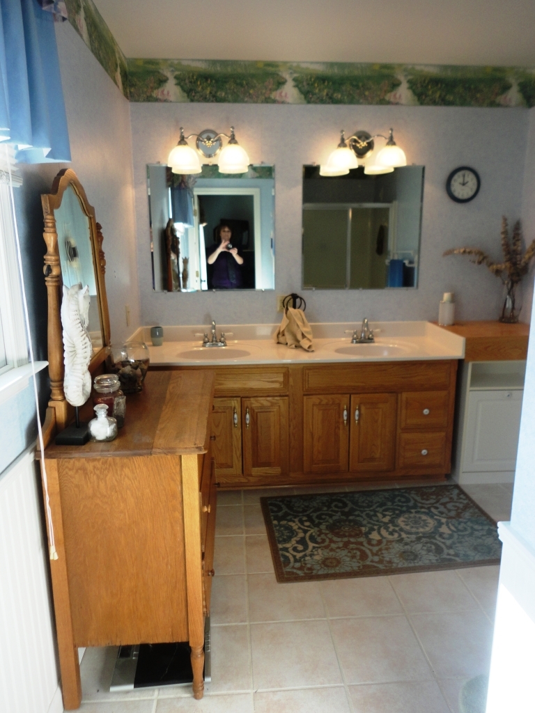 6016 Potts Creek Road Covington, VA 24426 - Photo 15 of 40 5masterbath3