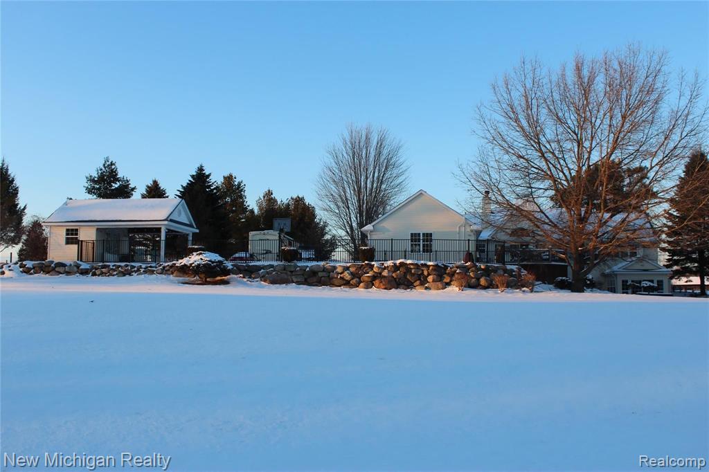152 West Rolston Road Linden, MI 48451 - Photo 8 of 64