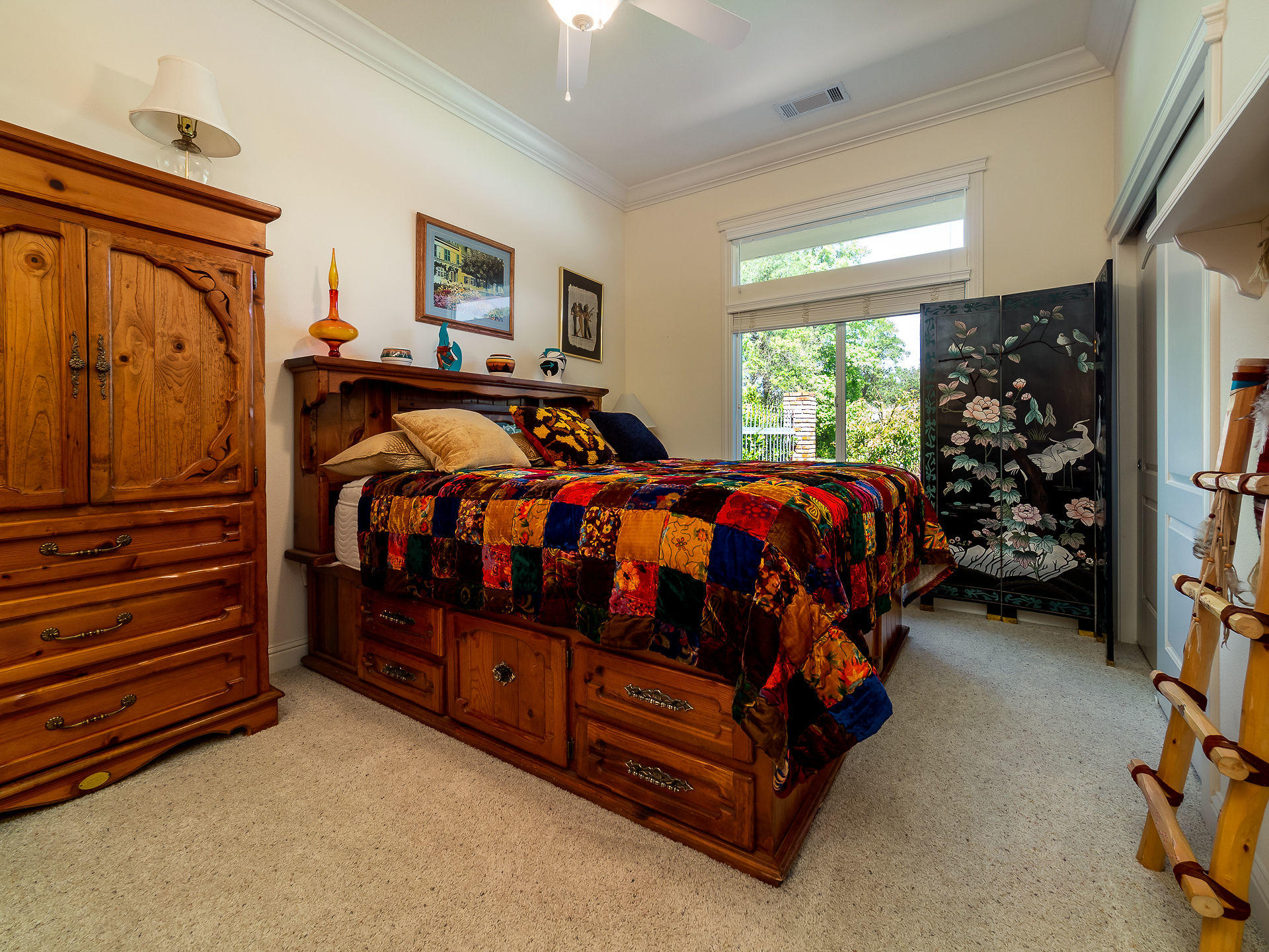 2637 La Rinconada Place Redding, CA 96002 - Photo 29 of 94 2637LaRinconadaPlace_169-Edit