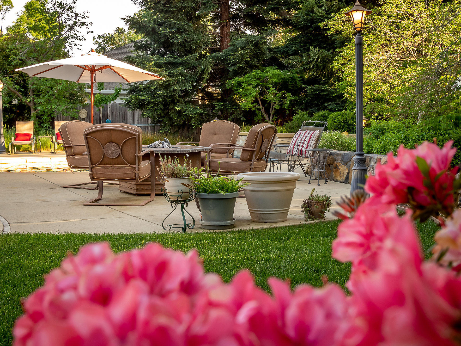 2637 La Rinconada Place Redding, CA 96002 - Photo 51 of 94 Firepit