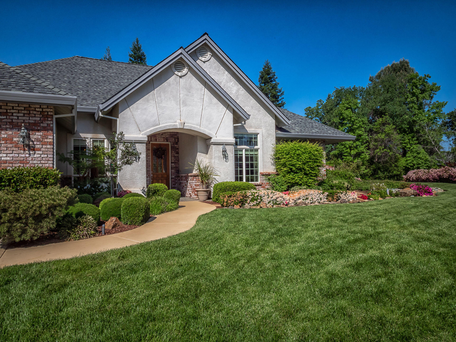 2637 La Rinconada Place Redding, CA 96002 - Photo 87 of 94 2637LaRinconadaPlace_014-Edit