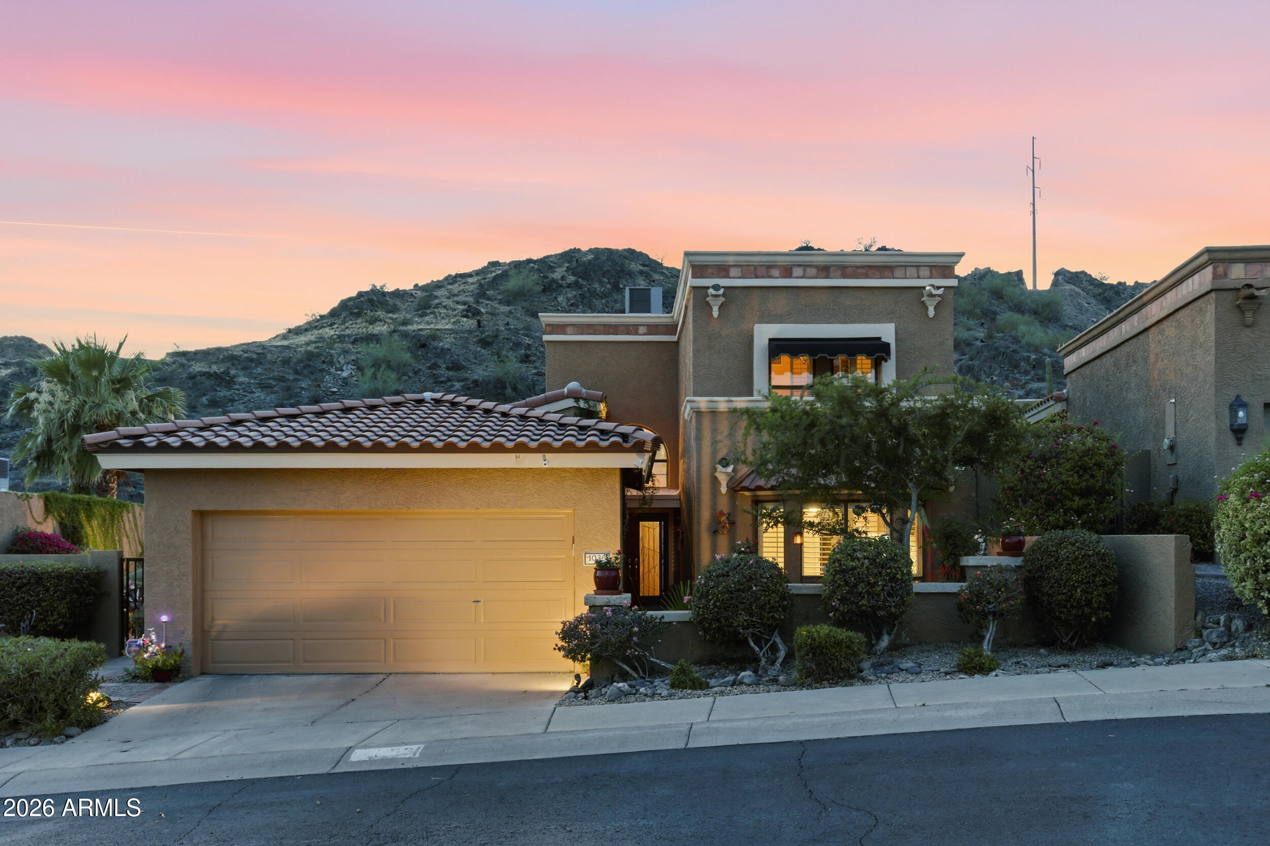 1036 East Shangri La Road Phoenix, AZ 85020 - Photo 1 of 58 1036 E Shangri La
