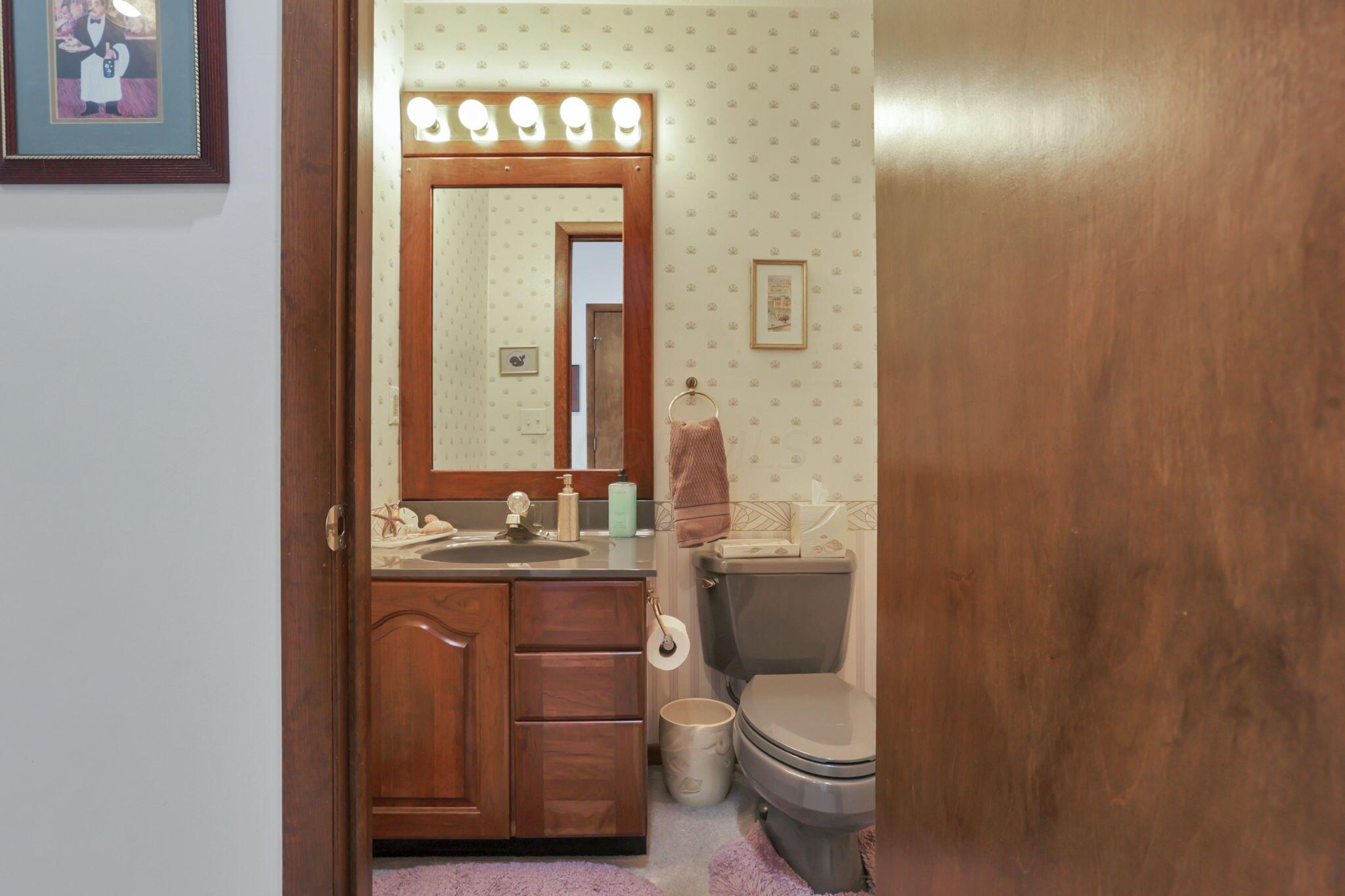 4791 Delmont Road Lancaster, OH 43130 - Photo 40 of 58 27-web-or-mls-0V3A5030