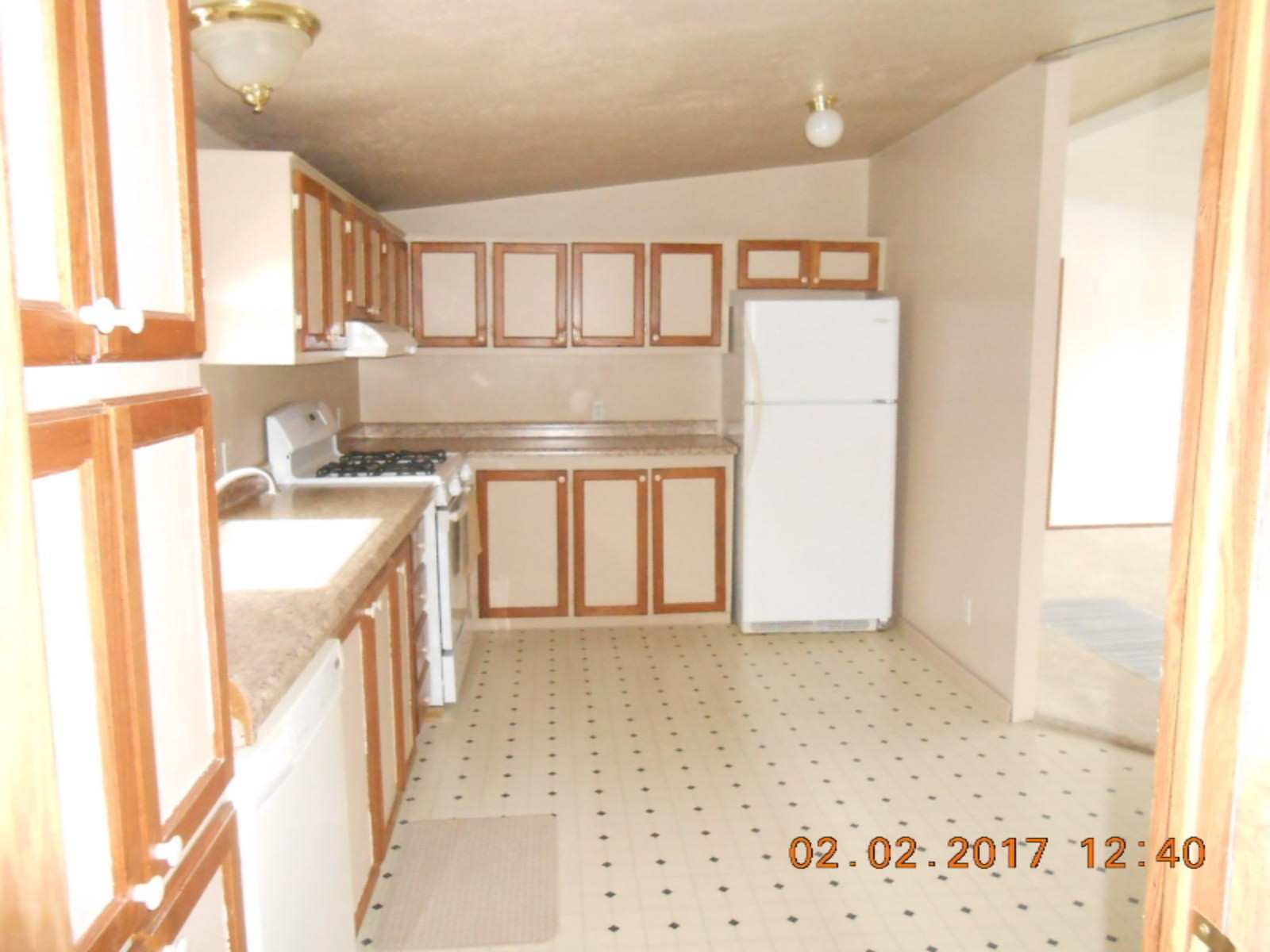 3193 Sweeter Road Muskegon, MI 49445 - Photo 4 of 27 010