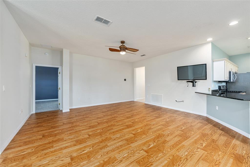 8374 Southwest 82nd Loop Ocala, FL 34481 - Photo 13 of 56