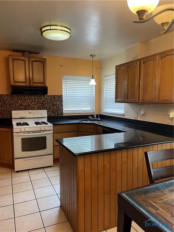 2404 Goddard Road Toledo, OH 43606 - Photo 3 of 21 Gallery Image 3