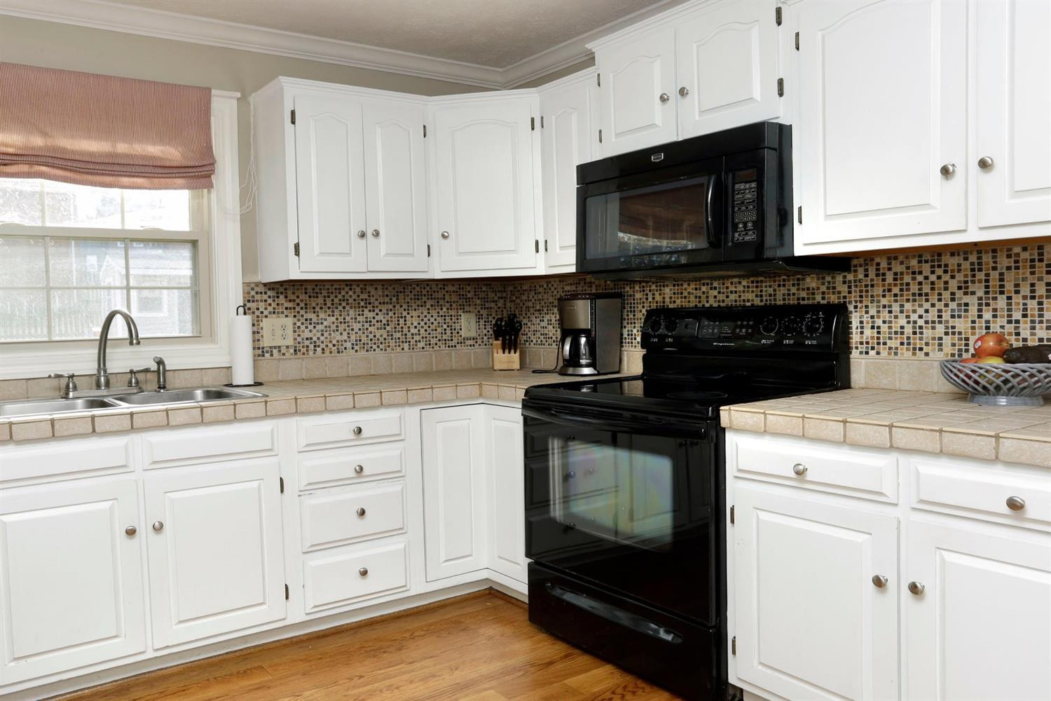 1054 Rockbridge Road Lexington, KY 40515 - Photo 13 of 36 Photo 13