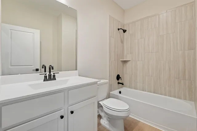 $2,525 | 1027 Rosewood Trail, Beasley, TX 77417