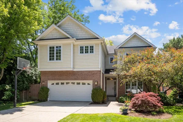 $1,795,000 | 2211 Schiller Avenue, Wilmette, IL 60091