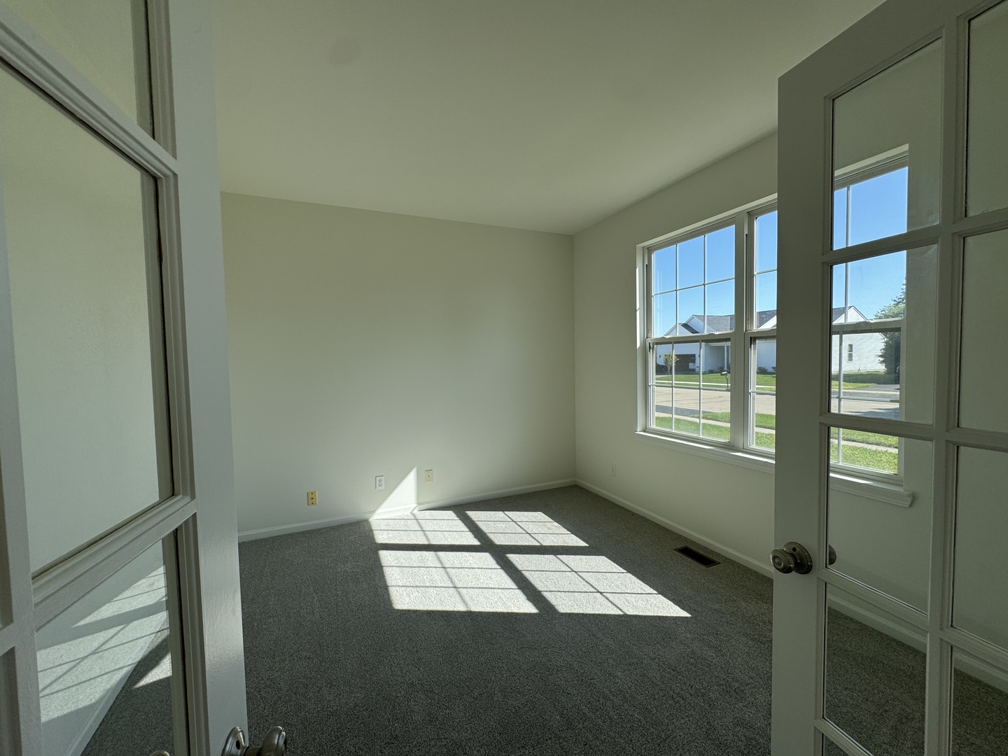 405 Preserve Drive Genoa, IL 60135 - Photo 5 of 24