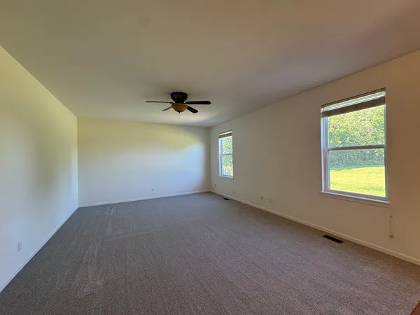 $2,400 | 405 Preserve Drive, Genoa, IL 60135