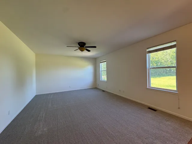 $2,400 | 405 Preserve Drive, Genoa, IL 60135