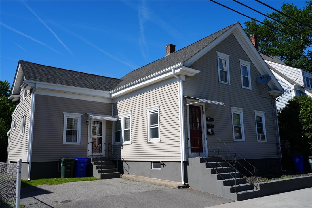 45 Cottage Street, Unit 2 Bristol, RI 02809 - Photo 1 of 19