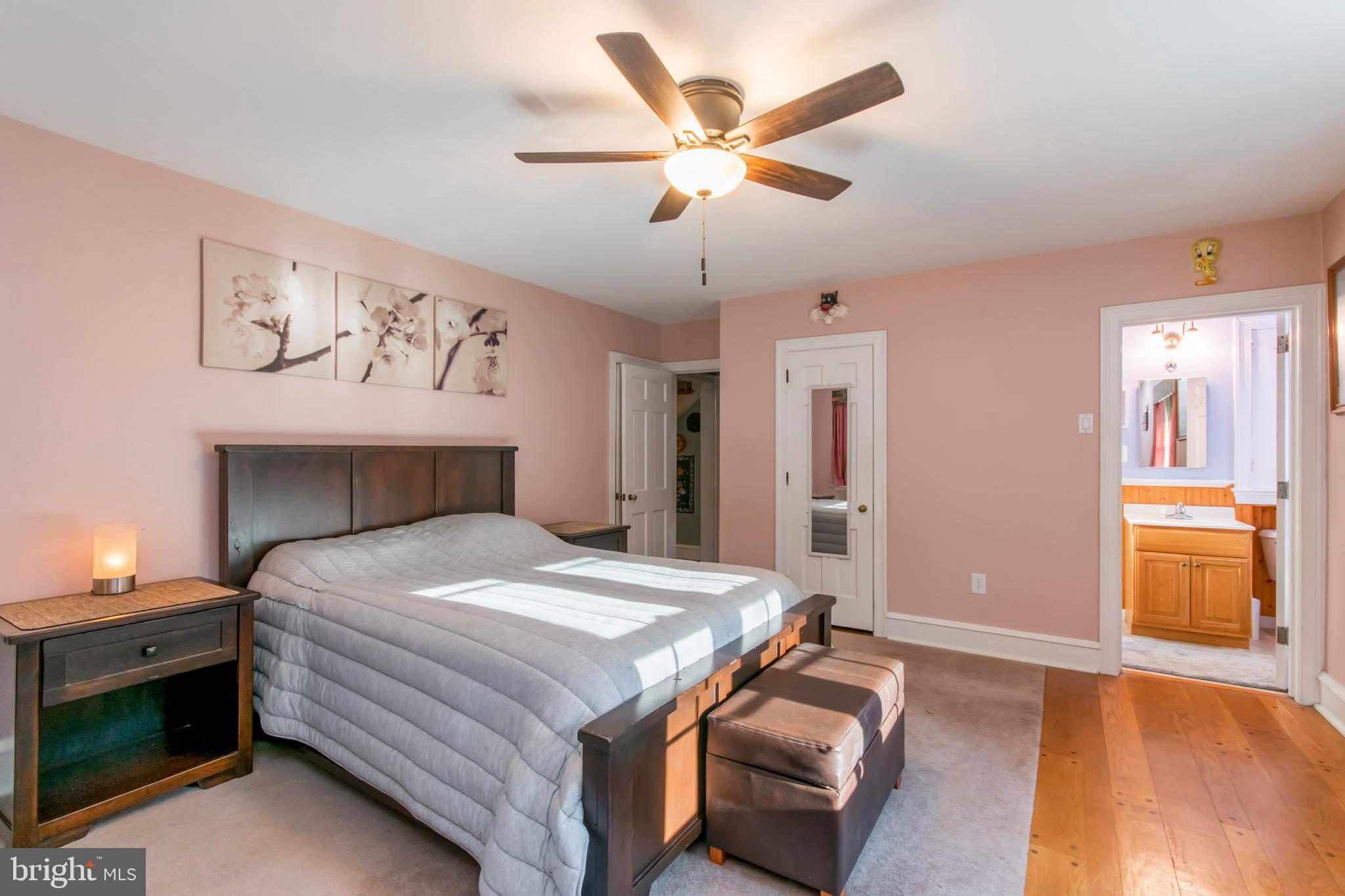 913 Gilbert Road Cheltenham, PA 19012 - Photo 23 of 36 Main Bedroom