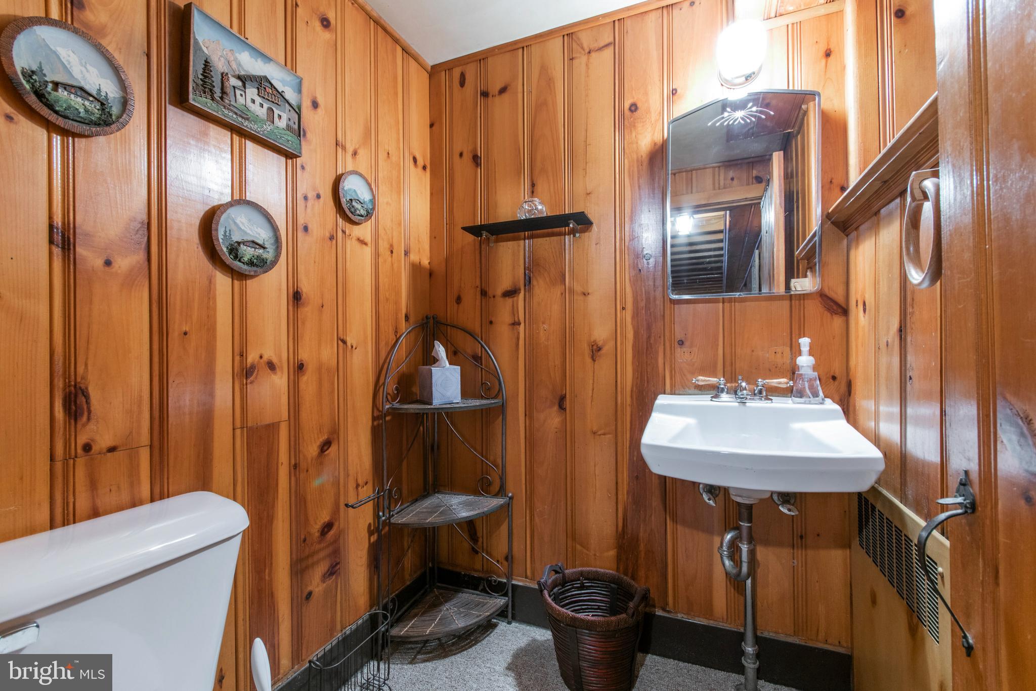 913 Gilbert Road Cheltenham, PA 19012 - Photo 36 of 36 Basement Powder Room