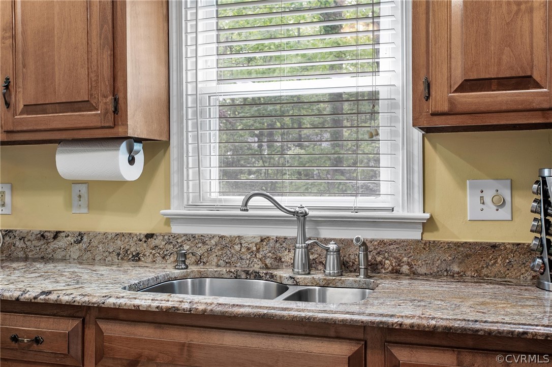 5722 Grove Forest Road Midlothian, VA 23112 - Photo 14 of 34