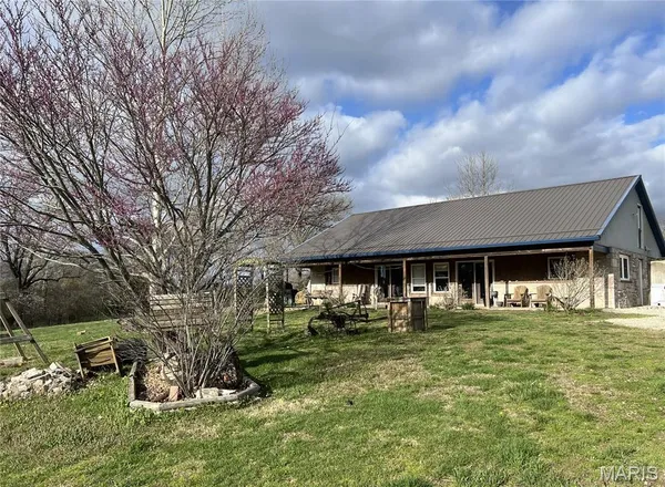 $375,000 | 26673 County Road 219 East, Bloomfield, MO 63825