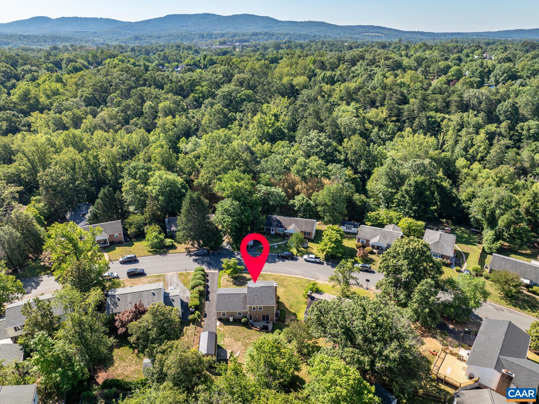 327 Brentwood Road Charlottesville, VA 22901 - Photo 40 of 44