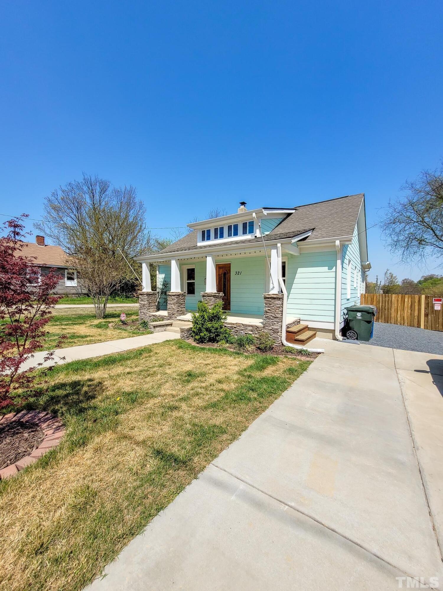 321 Bledsoe Avenue Raleigh, NC 27601 - Photo 1 of 32 Photo #1
