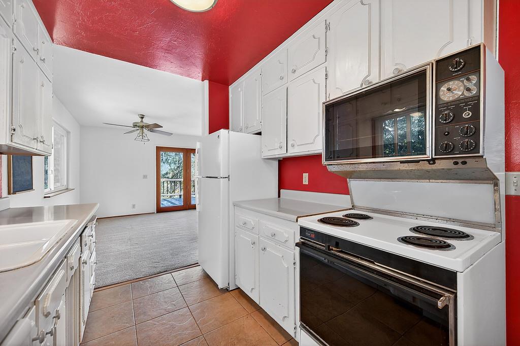 1495 Miners Spring Road Placerville, CA 95667 - Photo 20 of 43