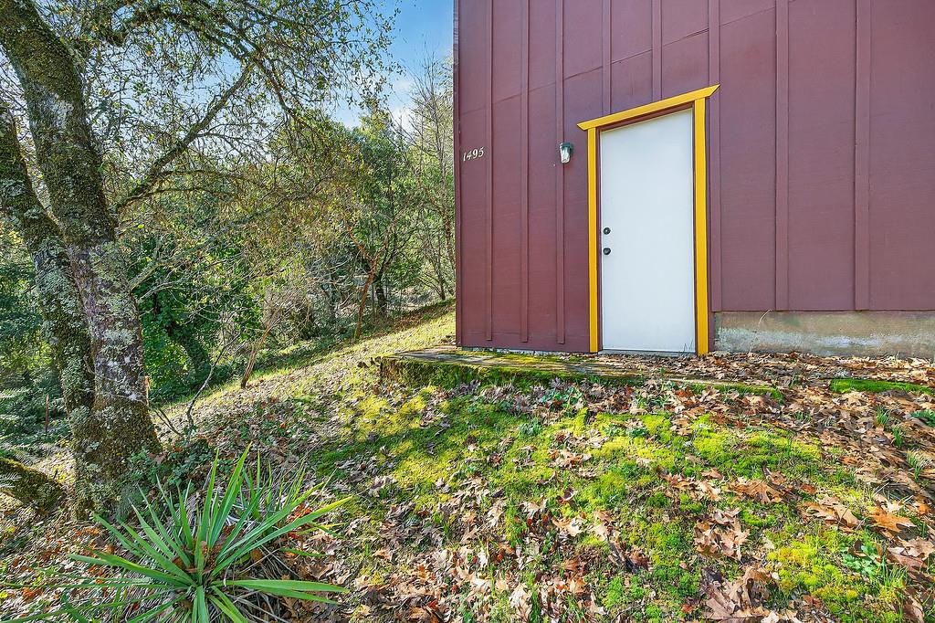 1495 Miners Spring Road Placerville, CA 95667 - Photo 32 of 43