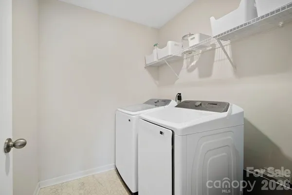 $469,000 | 132 Ridgeview Lane, Mars Hill, NC 28754