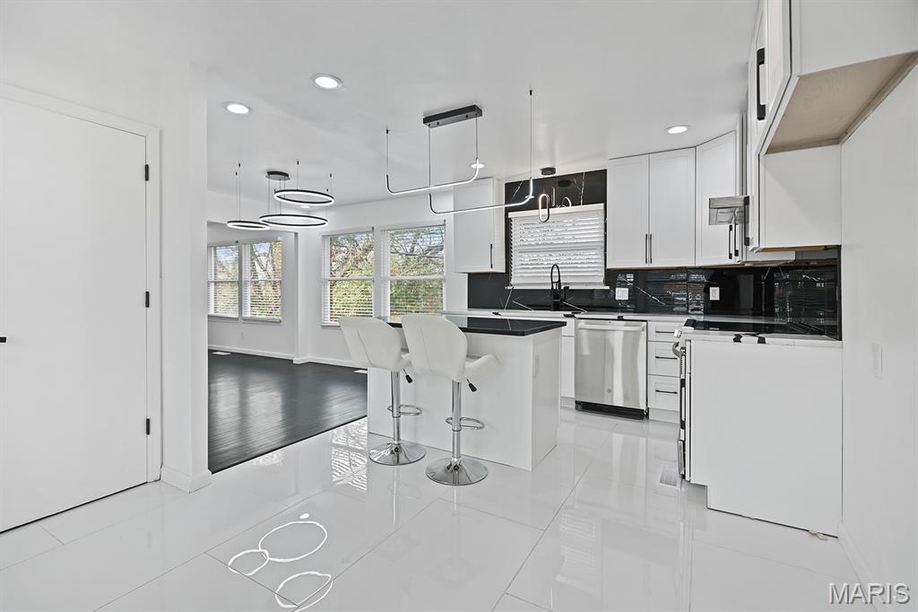 11875 Old Halls Ferry Road Black Jack, MO 63033 - Photo 5 of 22