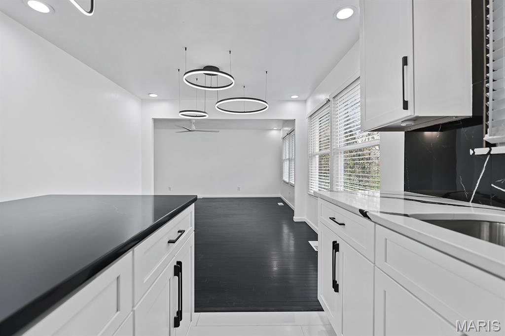 11875 Old Halls Ferry Road Black Jack, MO 63033 - Photo 6 of 22