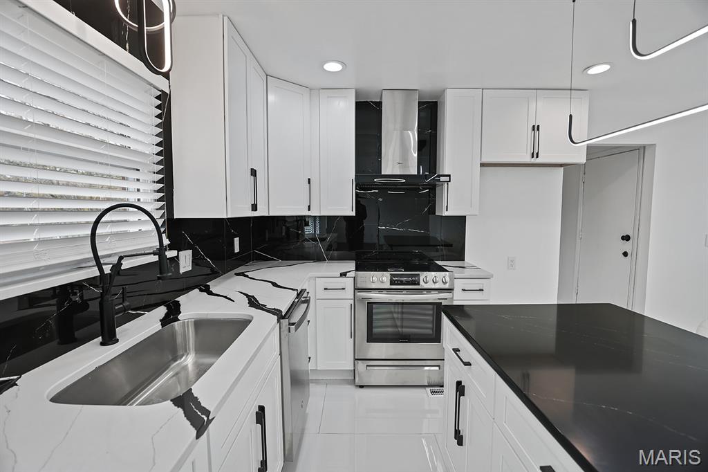 11875 Old Halls Ferry Road Black Jack, MO 63033 - Photo 7 of 22