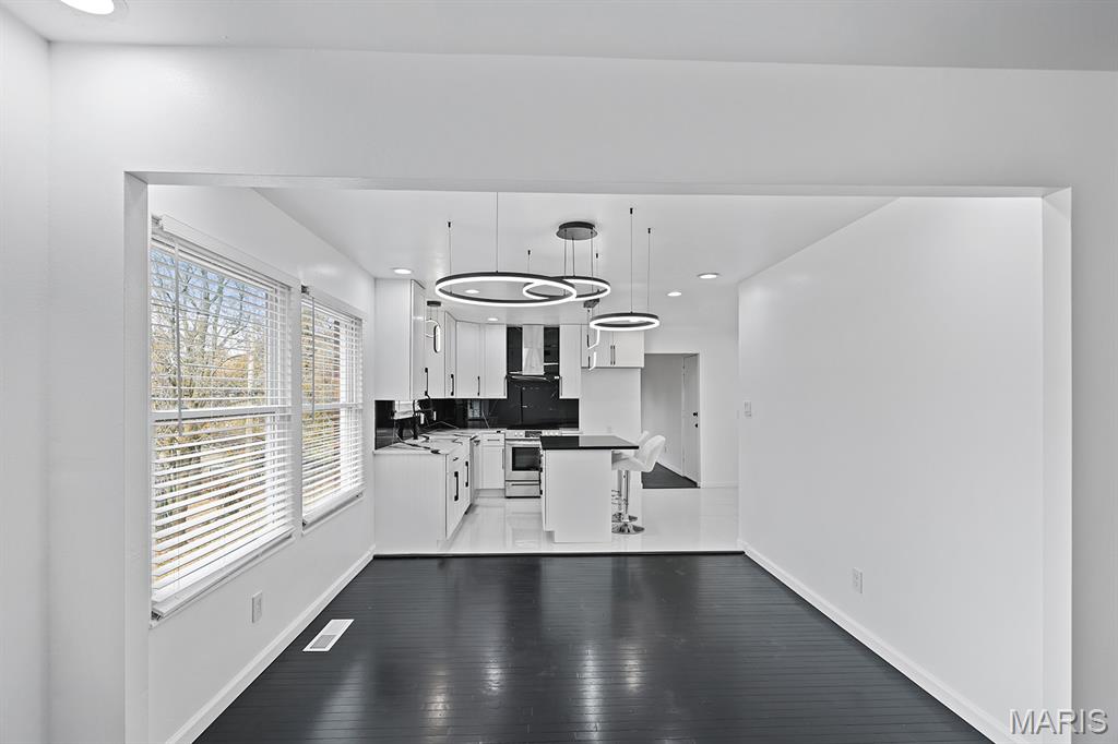 11875 Old Halls Ferry Road Black Jack, MO 63033 - Photo 8 of 22